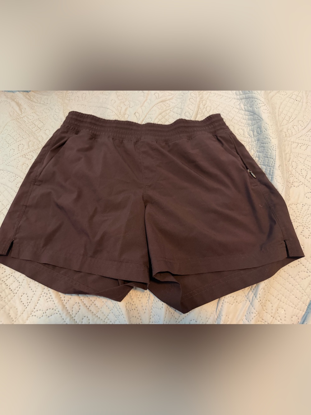Old Navy maroon stretchtech shorts